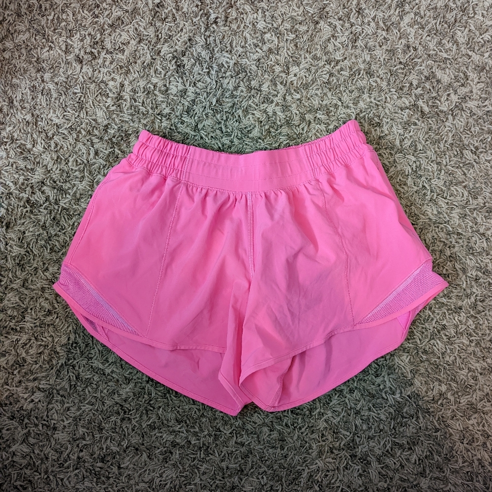 RARE Lululemon Dark Prism Pink Hotty Hot Shorts 4"